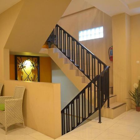 Hotel Ahava Магеланг Екстериор снимка